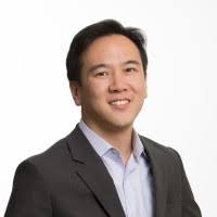 Correo electrónico y teléfono de Dirk Lindgens