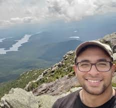 Rob Robles's Instagram, Twitter & Facebook