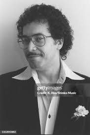 Eddie Gomez's Instagram, Twitter & Facebook