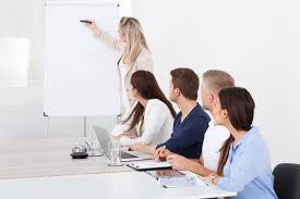 Obiectivele principale ale universității de studii europene din moldova sunt pregătirea, perfecționarea și recalificarea la nivel superior a specialiștilor și cadrelor științifice în diverse domenii, promovarea cercetărilor științifice, asigurarea aspirațiilor de aprofundare și extindere a studiilor superioare de. Cursuri De Formare Profesionala Oferite De Centrul De Studii Europene De La Uaic Cele Mai Tari Ponturi Studentesti