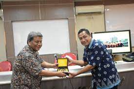 Sma pangudi luhur jakarta selatan. Kunjungan Sma Pangudi Luhur Jakarta Fakultas Hukum Universitas Indonesia