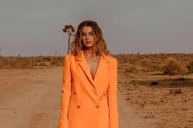 Parents need to know that young and beautiful is lana del rey 's contribution to the great gatsby soundtrack. Fletcher Premieres New Song Last Laugh From Emerald Fennell S Film Promising Young Woman Soundtrack Pm Studio World Wide Music News