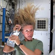 Here S How To Wash Your Hair In Space Video Space Station International Space Station Astronaut