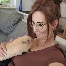 Leaky water bottles for piggies: suggestions needed