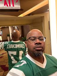 Why do you acro? How did you start? BTW I miss you Philly❤️