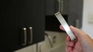 Thanks to sabrina's helpful tutorial, we should have that up and done within the next week or so.i've also ordered a sample of some gorgeous brass cabinet hardware and am eagerly awaiting their arrival. Install Kitchen Cabinet Door Handles Easy Diy Youtube