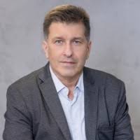 4200+ "Zeni" profiles