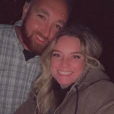 Recommendations for women's hair trimming in Starke