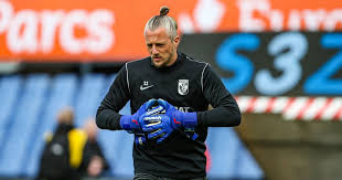 Chelsea switch goalkeeping targets and look set to use petr cech's influence to land manchester united have identified lille goalkeeper mike maignan as a possible new number one if. Ad Ajax Had Drommel Cillessen And Lille Goalie In Its Sights For The Pasveer Deal Archysport