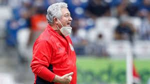 Mazatlán FC: A Hub for Ex-Chivas Stars Aiming for Play-In Glory