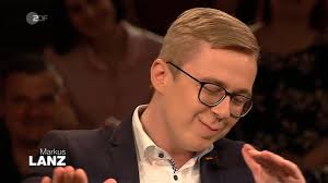 Demnach soll er mit zwei wochen hausarrest bestraft werden. Markus Lanz Amthor Verrat 1 Satz Seines Rezo Videos Ein Echter Kracher Watson