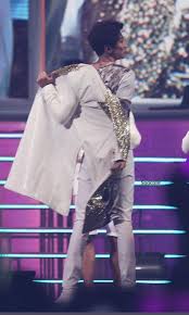 Absnya keren, tulis seorang netter. ì´ê´'ìˆ˜ Fanbase On Twitter Ah No Abs Xp Lovelylksrm Lee Kwang Soo Opened His Clothes For Race Start S3 Shanghai 150821cr As Shown Via Dclks Http T Co Pkomqv9trs