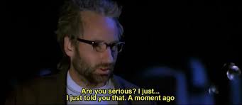 How does the letter R end up getting under Laura's nail? : r/twinpeaks