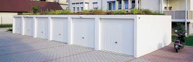 Dachbegrunung Fur Fertiggaragen Zapf Garagenmodernisierung Wir Renovieren Sanieren Und Reparieren Ihre Alte Garage