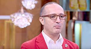 وجه الإعلامي شريف مدكور رسالة إلى سيدات مصر مع تزايد الحديث خلال الفترة الأخيرة عن حالات التحرش، مشددا عليهن النزول من المنزل والعيش بحرية. Ø®Ø¨ÙŠØ±Ø© Ø¯ÙŠÙƒÙˆØ±Ø§Øª Ù…Ù†Ø²Ù„ Ø´Ø±ÙŠÙ Ù…Ø¯ÙƒÙˆØ± Ø§Ù„Ø³Ø¨Ø¨ ÙˆØ±Ø§Ø¡ Ù…Ø±Ø¶Ù‡ Ø§ÙˆØ§Ù† Ù…ØµØ±