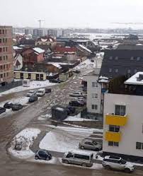 Ava lounge apartments labis, kara kule'ye ve strada sforii'ye 5 km uzaklıktadır. Nicolae Labis Nr 62 64 21 De Blocuri Noi Buna Ziua Brasov
