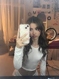 Get to know Winnie Puppiwii - her hottest moments