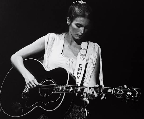 Devastated by the death of Gram Parsons, Emmylou Harris embarked on her own solo career featuring country songs he had taught her.