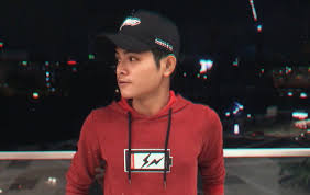 Dapat juga dengan mengeklik menu a b c d., lalu cari berdasarkan nama artis. Biodata Tuah Adzmi Penyanyi Lagu Airmata Rindu Oh Hiburan