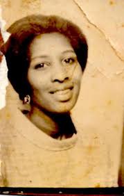 One more for Mother's Day... My mom Joyce circa 1967. 🐝