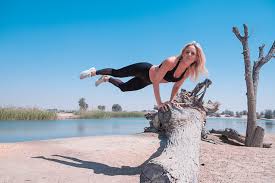 The word calisthenics comes from the greek kálos and sthénos, which literally translates as beauty and strength. Bodyweight Calisthenics Is A Highly Effective Workout