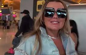 Vinicius Jr., sorprende como estrella invitada en el concierto de Travis  Scott en Madrid