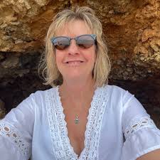 What are some secret and unique experiences to do at Epcot for a 24th  birthday?