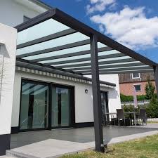 Alu Terrassenuberdachung Mit Eingeruckten Stutzen Uberdachung Terrasse Terrassenuberdachung Uberdachungen