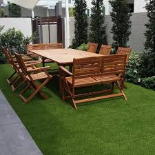 Laminasi lantai kayu tahan gores dan tahan air ini cocok untuk mengubah suasana kamar tidur atau ruang keluarga anda jadi lebih hangat. Parket Kayu Laminasi Quickstep Impressive