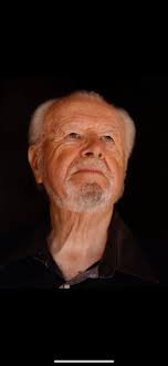 Derek Vaughan CBE (@derekvaughan)