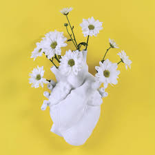 How to use in bloom in a sentence. Vase Love In Bloom Seletti Hotel Ultra