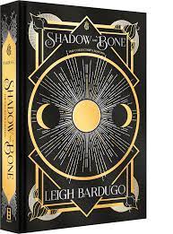In a world cleaved in two by a massive barrier of perpetual darkness, where unnatural creatures feast on human flesh, a young soldier uncovers a power that might finally unite her country. Shadow And Bone Collector S Edition Leigh Bardugo Author