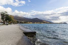 41 ° 07′01 ″ n 20 ° 48′06 ″ e / 41,11694 ° n 20.80167 ° e / 41.11694; Ohrid Severnaya Makedoniya Blog Pro Interesnye Mesta