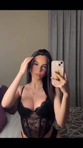 Iampuchii - Porn Videos & Photos - EroMe