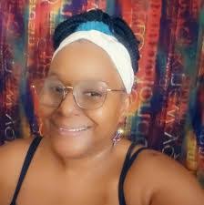 Latisha Raspberry's Instagram, Twitter & Facebook