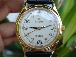 นาฬิกา titoni ราคา