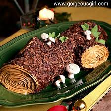Delicious Yule Log Cake Also Known As Buche De Noel In France Foodart Try Out Some Amazing Recipes At Www Gorgeousgirl Com Recipes Food Holiday Recipes