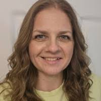 Allison Elder's Instagram, Twitter & Facebook