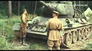 12 strong spune povestea primei echipe a forțelor speciale desfășurate în afganistan după 11 septembrie; Filme Razboi Youtube