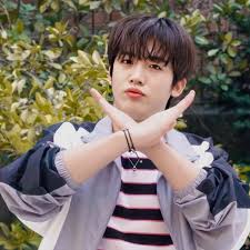 Friends Are Like Condoms They Protect You When Things Get Hard Fanfiction Fanfiction Amreading Books Wattpad Kim Kdrama Actors Rapper
