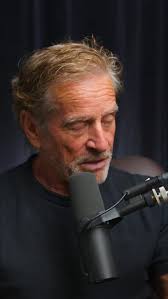 How the hyperbaric chamber can supercharge your recovery. 💯 The new  episode of Project 100 is out now- Dr Gordon Slater joins us! He is one of  Australia's leading orthopaedic surgeons and