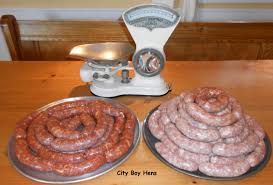 You can adjust the spice profile by choosing different types of sausage or adding various herbs to the lentils themselves. How To Make Italian Sausage City Boy Hens