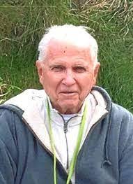 Benjamin Correll's Instagram, Twitter & Facebook