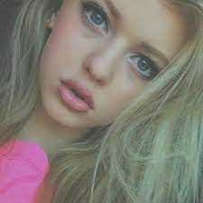 Your beauty = our obsession. Pin By Why Not 04 On Loren Beech Loren Gray Grey Makeup Girls Makeup