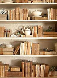Desire To Inspire Desiretoinspire Net Decor Vintage Books Book Decor