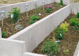Resultat De Recherche D Images Pour Mur Soutenement Plantes Pierre In 2020 Garden Wall Garden Projects Interior Garden