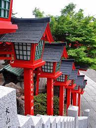 Wood Lanterns By Jessy B On Youpic In 2020 Japanese Garden Lanterns Zen Garden Design Japanese Garden Design