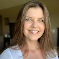 Carol Widmer's Instagram, Twitter & Facebook