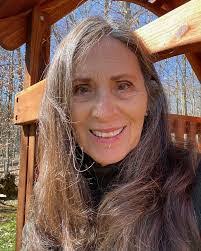 Marsha Arnold's Instagram, Twitter & Facebook