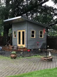 Lovely Sheds Ideas Backyard In 2020 Modern Shed Backyard Backyard House